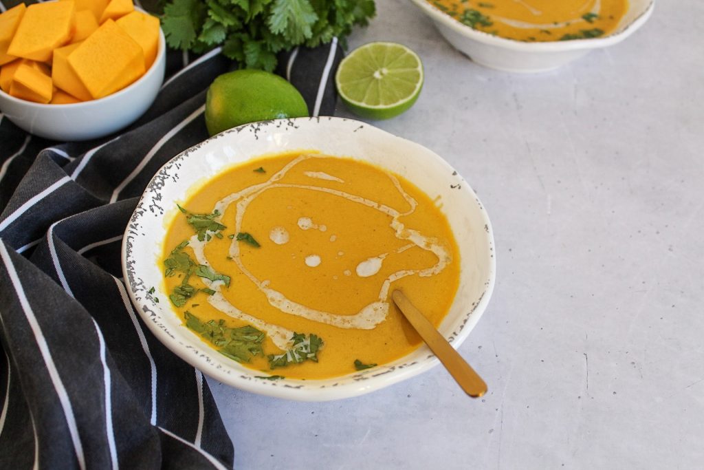 New Recipe: Healing Pumpkin Coconut Curry Soup